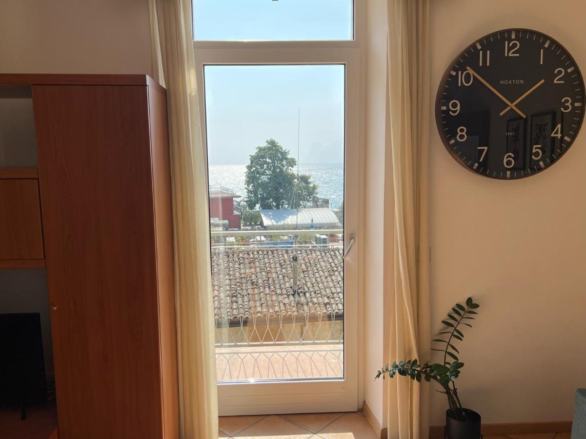 Appartamenti Baia Azzurra 3. Torbole Sul Garda Exterior foto