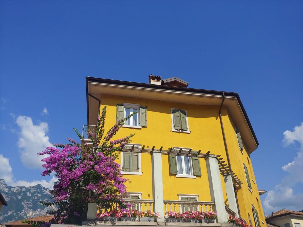 Appartamenti Baia Azzurra 3. Torbole Sul Garda Exterior foto