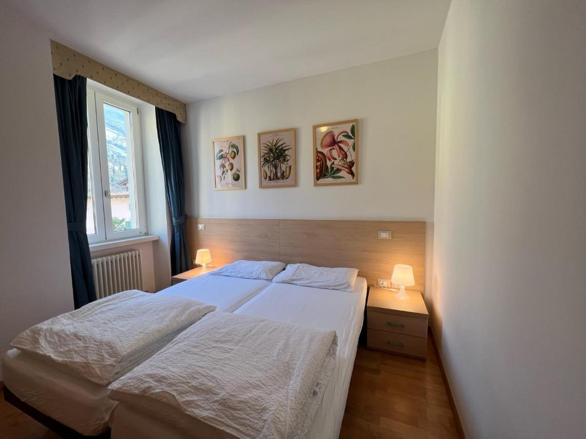 Appartamenti Baia Azzurra 3. Torbole Sul Garda Exterior foto
