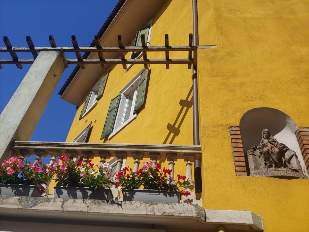Appartamenti Baia Azzurra 3. Torbole Sul Garda Exterior foto